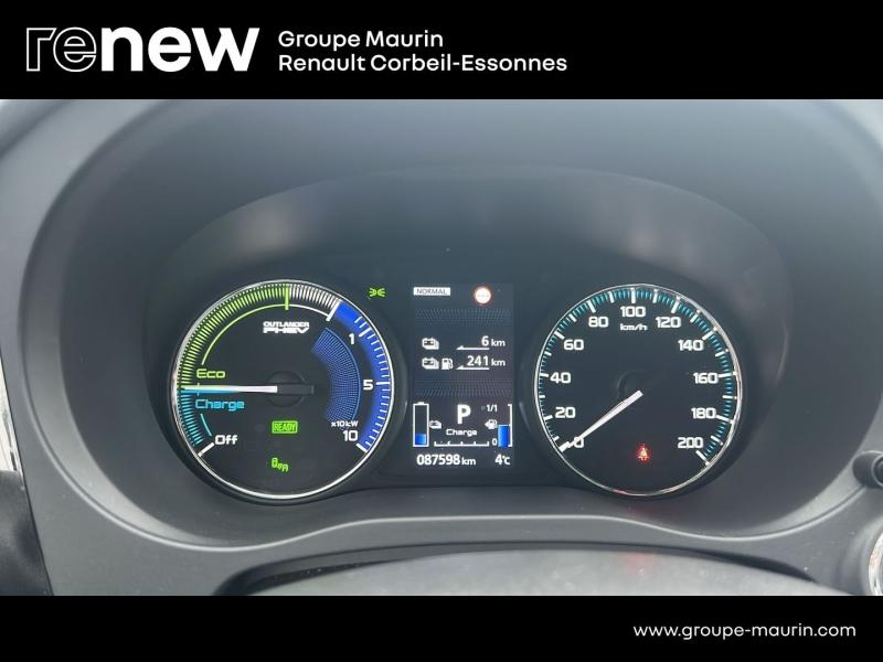 Photo 19 de l’annonce de MITSUBISHI Outlander d’occasion à vendre à CORBEIL-ESSONNES