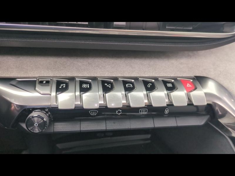 Photo 20 de l’annonce de PEUGEOT 3008 d’occasion à vendre à CHENNEVIÈRES-SUR-MARNE