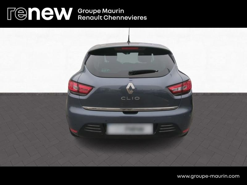Photo 6 de l’annonce de RENAULT Clio d’occasion à vendre à CHENNEVIÈRES-SUR-MARNE