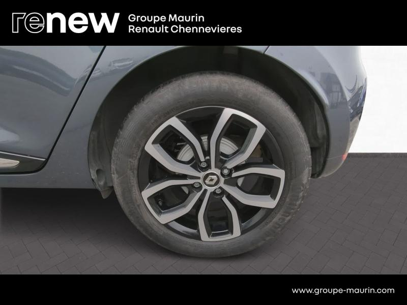 Photo 12 de l’annonce de RENAULT Clio d’occasion à vendre à CHENNEVIÈRES-SUR-MARNE