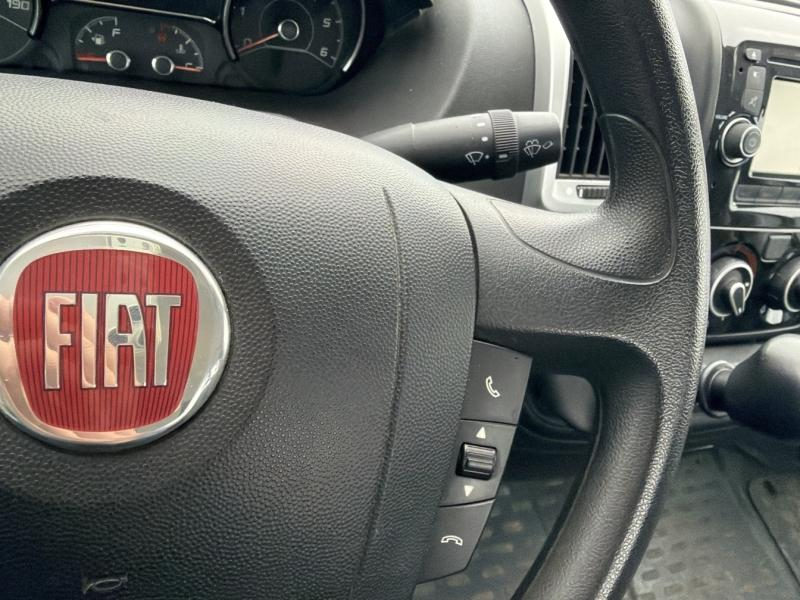 Photo 20 de l’annonce de FIAT Ducato CCb VUL d’occasion à vendre à VITROLLES