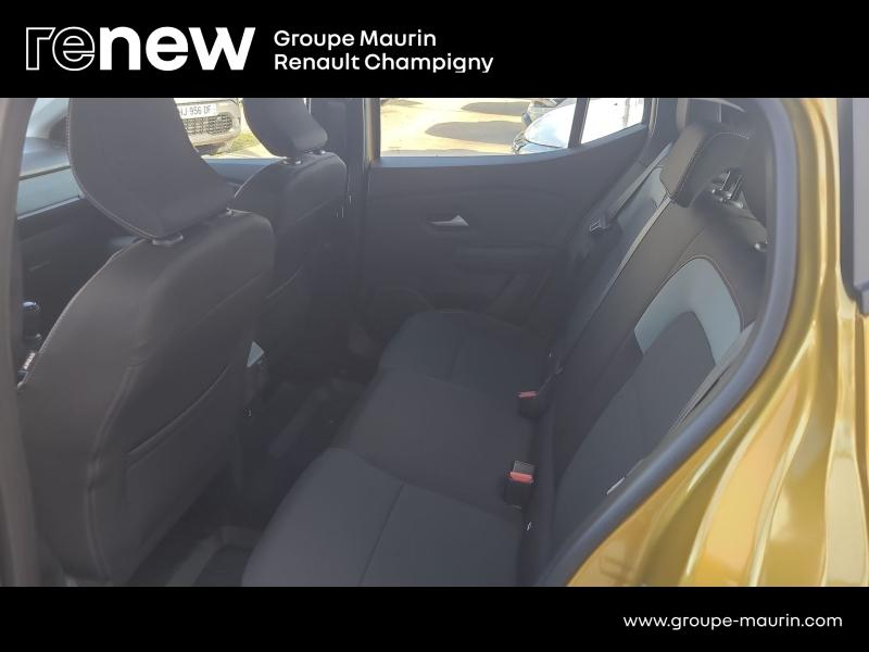 Photo 10 de l’annonce de DACIA Sandero d’occasion à vendre à CHAMPIGNY-SUR-MARNE