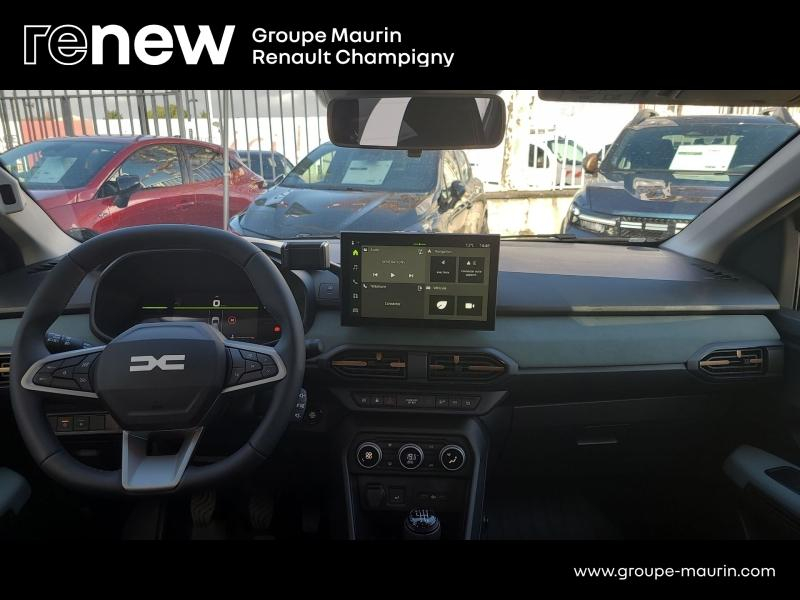 Photo 11 de l’annonce de DACIA Sandero d’occasion à vendre à CHAMPIGNY-SUR-MARNE