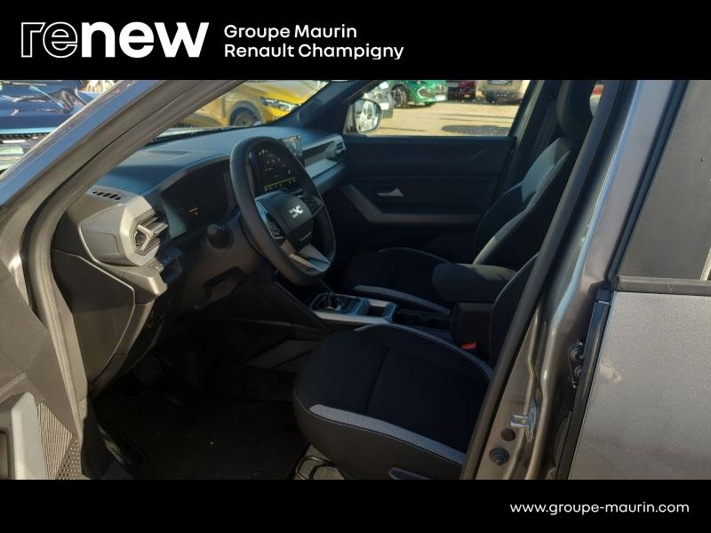 Photo 9 de l’annonce de DACIA Duster d’occasion à vendre à CHAMPIGNY-SUR-MARNE