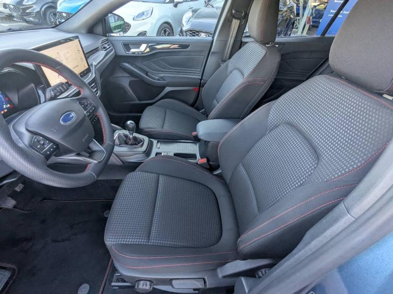 Photo 9 de l’annonce de FORD Focus d’occasion à vendre à FRÉJUS