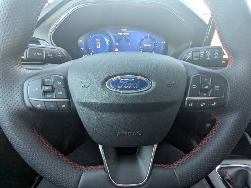 Photo 14 de l’annonce de FORD Focus d’occasion à vendre à FRÉJUS