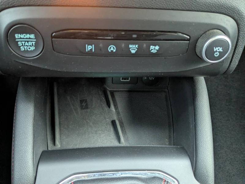 Photo 18 de l’annonce de FORD Focus d’occasion à vendre à FRÉJUS