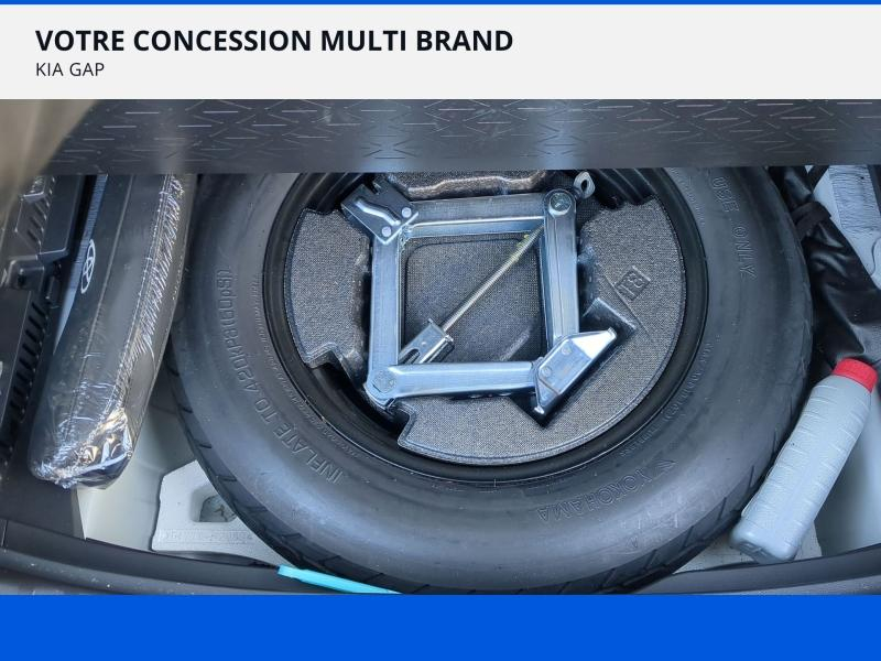 Photo 10 de l’annonce de TOYOTA RAV4 d’occasion à vendre à GAP