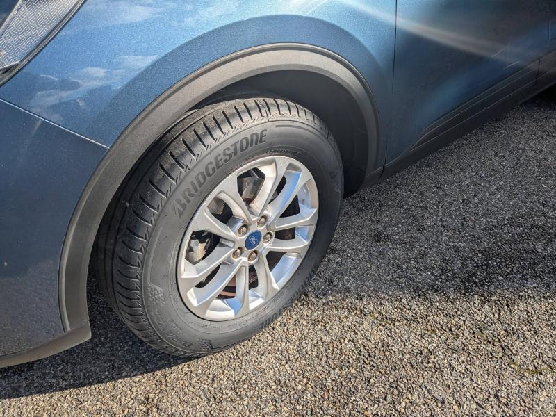 Photo 5 de l’annonce de FORD Kuga d’occasion à vendre à AVIGNON