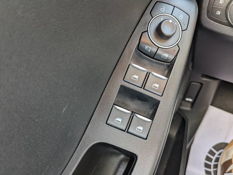 Photo 6 de l’annonce de FORD Puma d’occasion à vendre à MARSEILLE