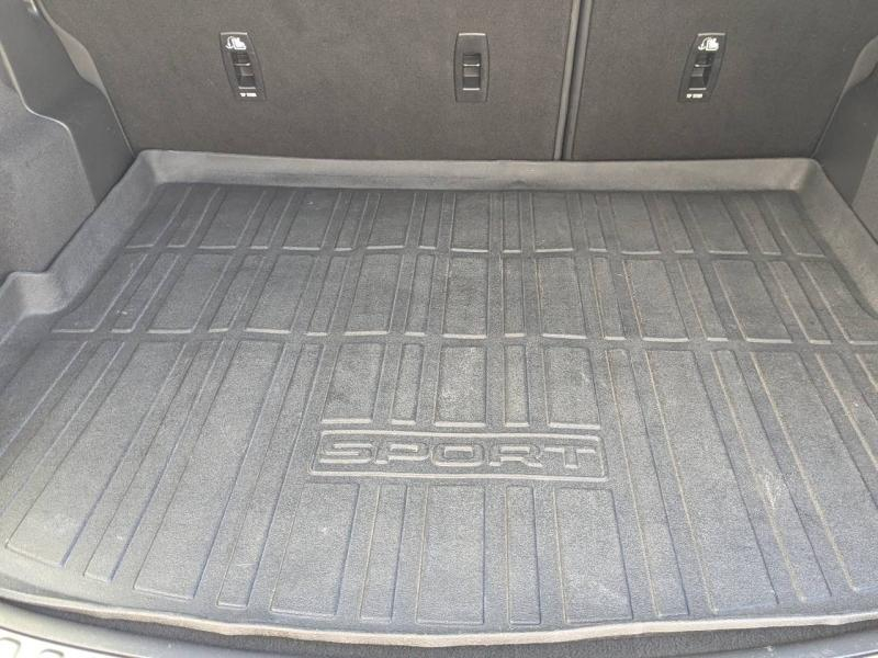 Photo 15 de l’annonce de LAND-ROVER Discovery Sport d’occasion à vendre à AIX-EN-PROVENCE