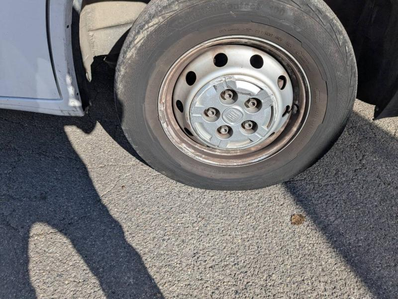 Photo 4 de l’annonce de FIAT Ducato Fg VUL d’occasion à vendre à AIX-EN-PROVENCE