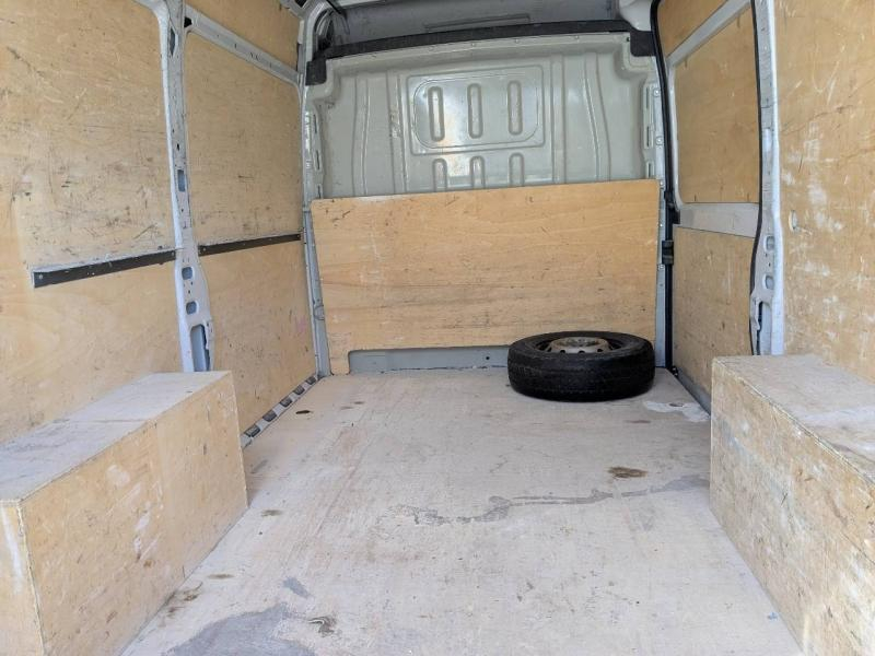 Photo 8 de l’annonce de FIAT Ducato Fg VUL d’occasion à vendre à AIX-EN-PROVENCE