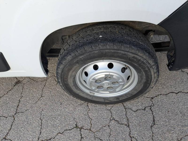 Photo 9 de l’annonce de FIAT Ducato Fg VUL d’occasion à vendre à AIX-EN-PROVENCE