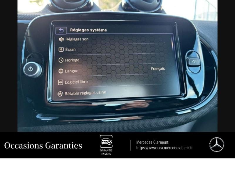 Photo 18 de l’annonce de SMART Fortwo Cabriolet d’occasion à vendre à AUBIÈRE