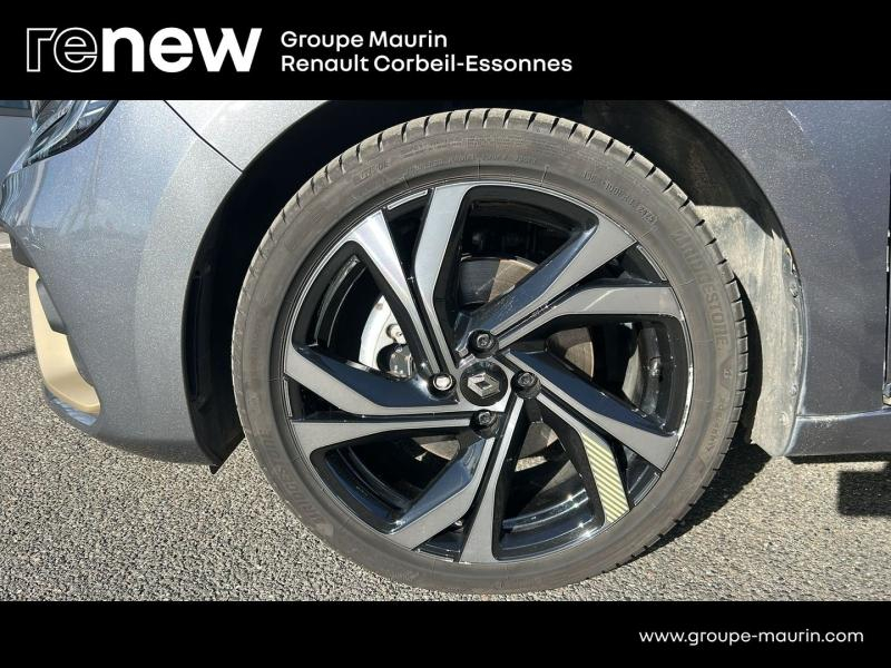 Photo 9 de l’annonce de RENAULT Clio d’occasion à vendre à CORBEIL-ESSONNES