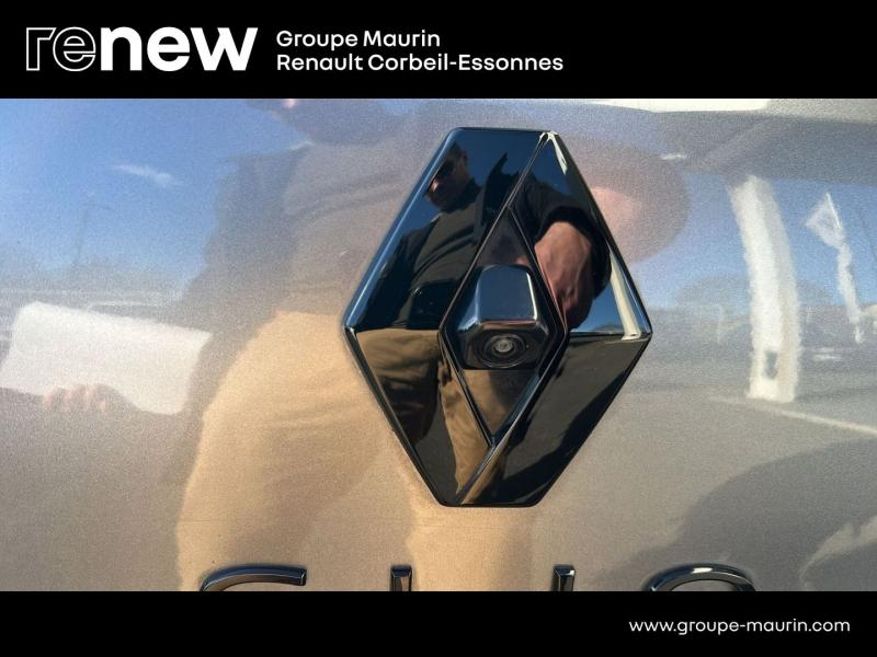 Photo 10 de l’annonce de RENAULT Clio d’occasion à vendre à CORBEIL-ESSONNES