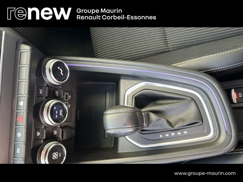 Photo 20 de l’annonce de RENAULT Clio d’occasion à vendre à CORBEIL-ESSONNES