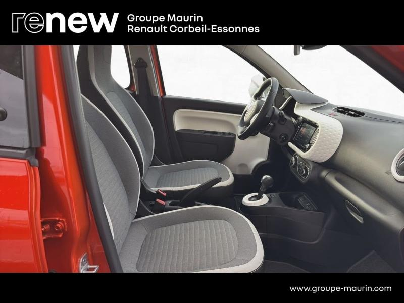 Photo 18 de l’annonce de RENAULT Twingo d’occasion à vendre à CORBEIL-ESSONNES