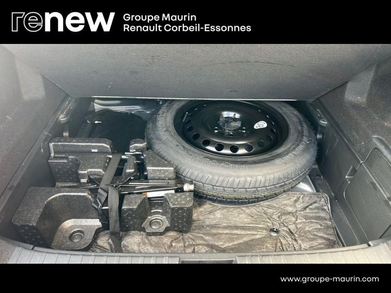 Photo 11 de l’annonce de RENAULT Arkana d’occasion à vendre à CORBEIL-ESSONNES