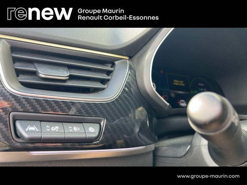 Photo 19 de l’annonce de RENAULT Arkana d’occasion à vendre à CORBEIL-ESSONNES