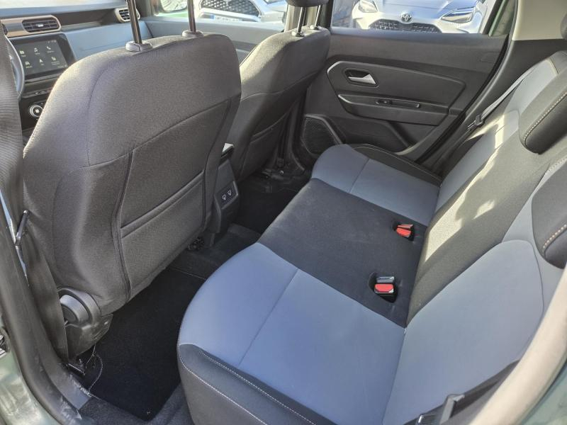Photo 11 de l’annonce de DACIA Duster d’occasion à vendre à CHARMEIL