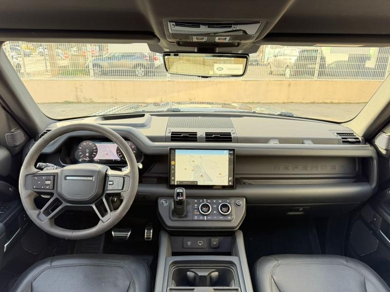 Photo 20 de l’annonce de LAND-ROVER Defender d’occasion à vendre à AIX-EN-PROVENCE