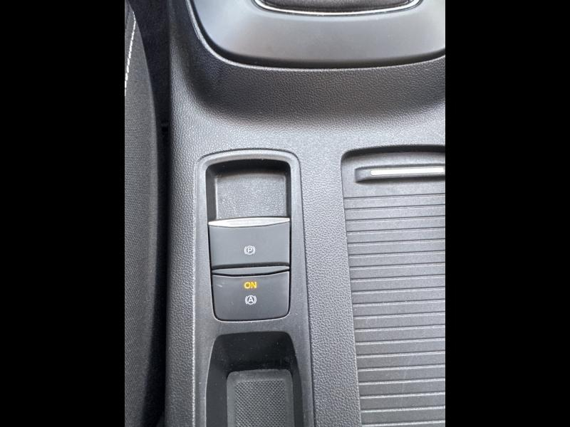 Photo 18 de l’annonce de FORD Focus d’occasion à vendre à TOULON