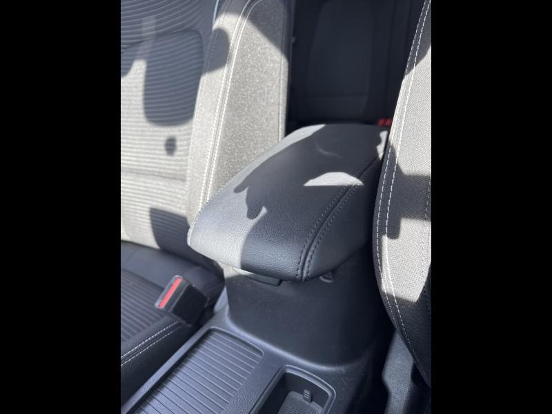 Photo 20 de l’annonce de FORD Focus d’occasion à vendre à TOULON