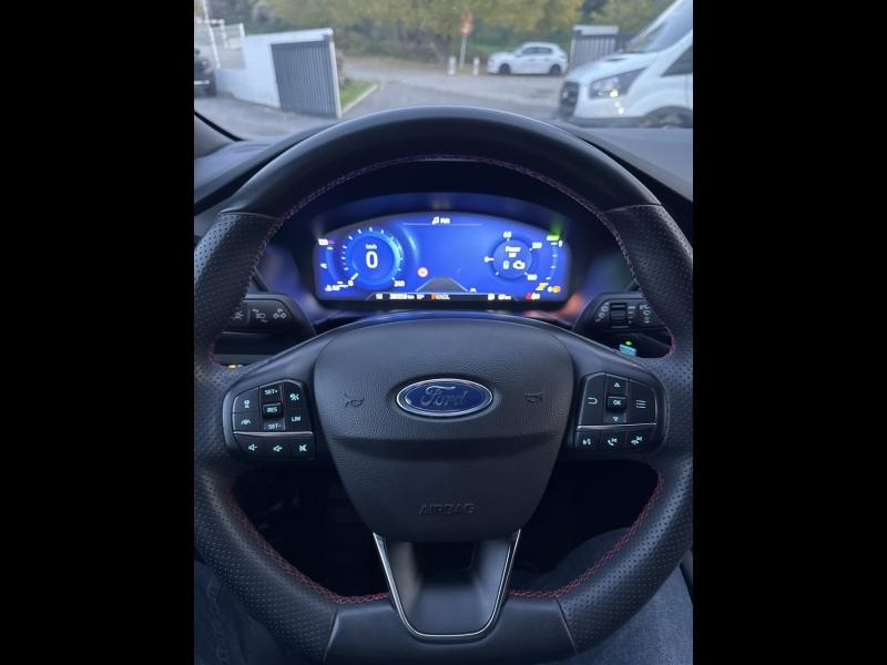 Photo 14 de l’annonce de FORD Kuga d’occasion à vendre à TOULON