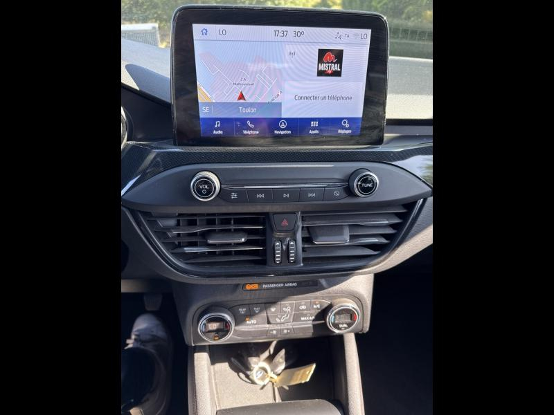 Photo 15 de l’annonce de FORD Focus d’occasion à vendre à TOULON