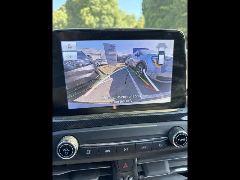 Photo 16 de l’annonce de FORD Focus d’occasion à vendre à TOULON