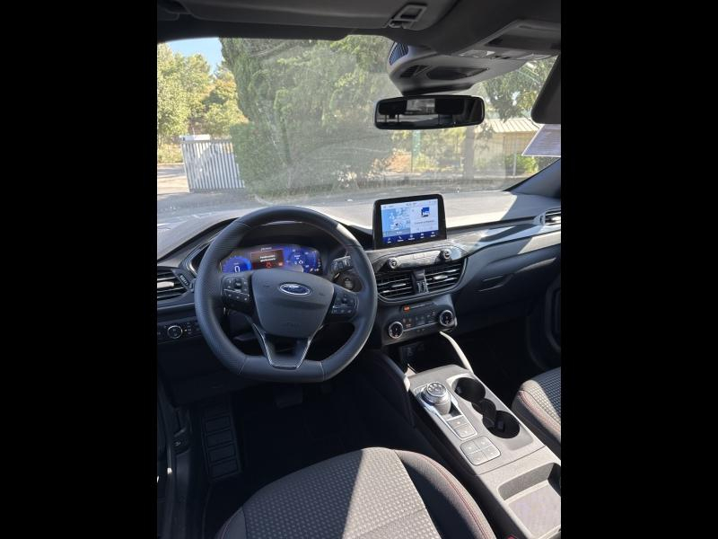 Photo 8 de l’annonce de FORD Kuga d’occasion à vendre à TOULON