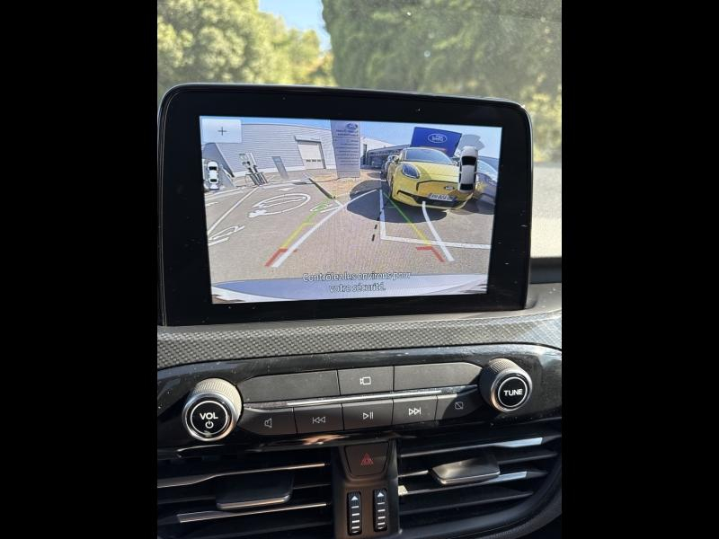 Photo 14 de l’annonce de FORD Kuga d’occasion à vendre à TOULON