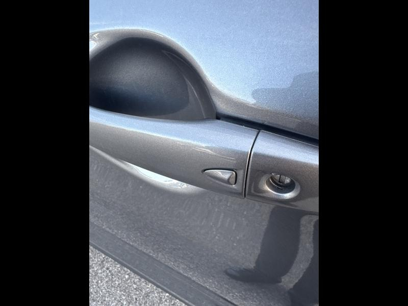 Photo 11 de l’annonce de NISSAN Qashqai d’occasion à vendre à TOULON