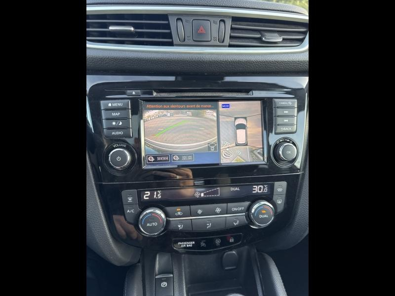 Photo 14 de l’annonce de NISSAN Qashqai d’occasion à vendre à TOULON