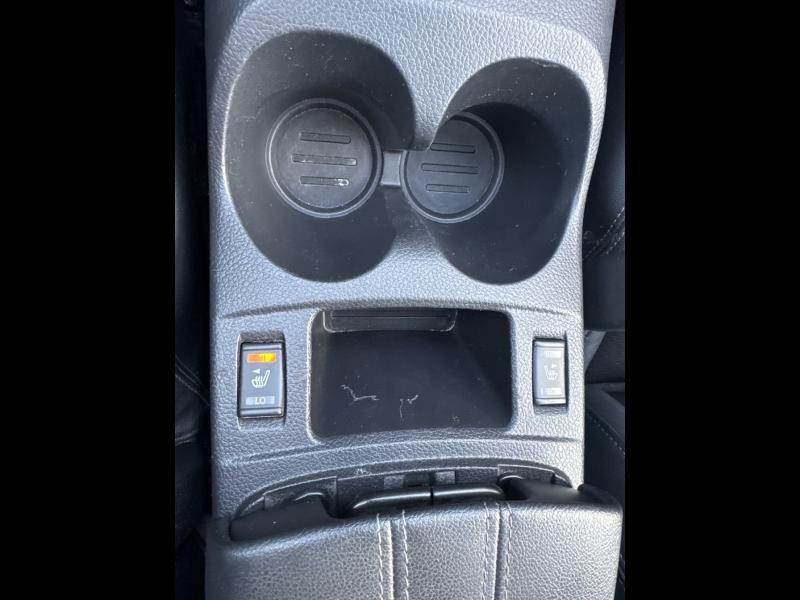 Photo 16 de l’annonce de NISSAN Qashqai d’occasion à vendre à TOULON