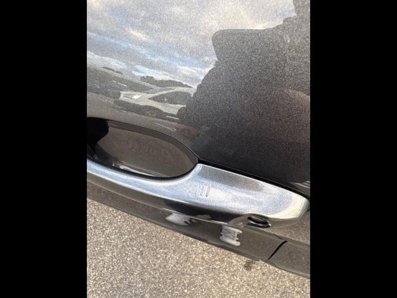 Photo 13 de l’annonce de FORD Kuga d’occasion à vendre à TOULON