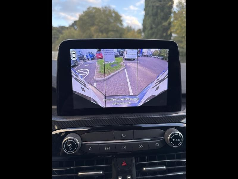 Photo 20 de l’annonce de FORD Kuga d’occasion à vendre à TOULON