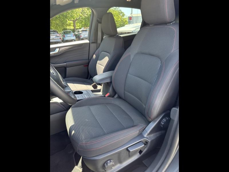 Photo 11 de l’annonce de FORD Kuga d’occasion à vendre à TOULON