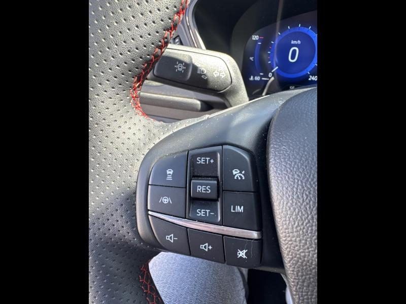 Photo 16 de l’annonce de FORD Kuga d’occasion à vendre à TOULON