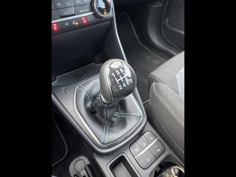 Photo 17 de l’annonce de FORD Fiesta d’occasion à vendre à TOULON