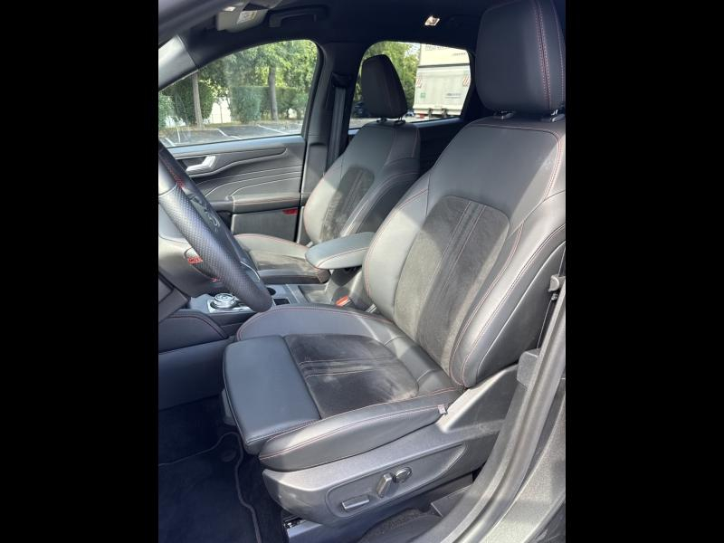 Photo 13 de l’annonce de FORD Kuga d’occasion à vendre à TOULON