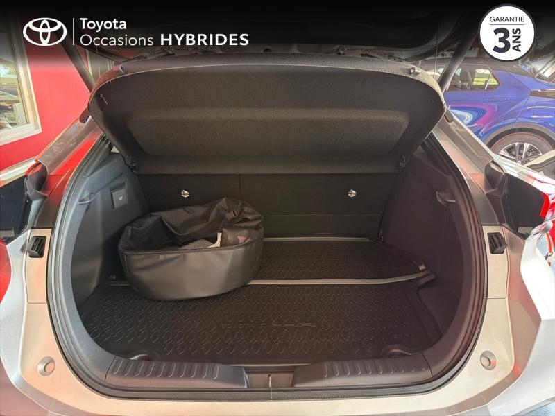 Photo 10 de l’annonce de TOYOTA C-HR d’occasion à vendre à LE CRÈS