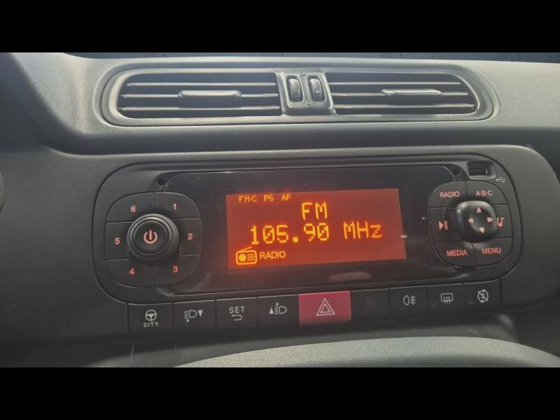 Photo 12 de l’annonce de FIAT Panda d’occasion à vendre à PERPIGNAN