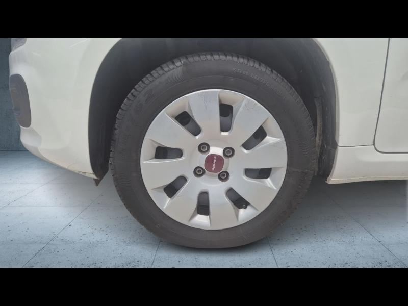 Photo 19 de l’annonce de FIAT Panda d’occasion à vendre à PERPIGNAN