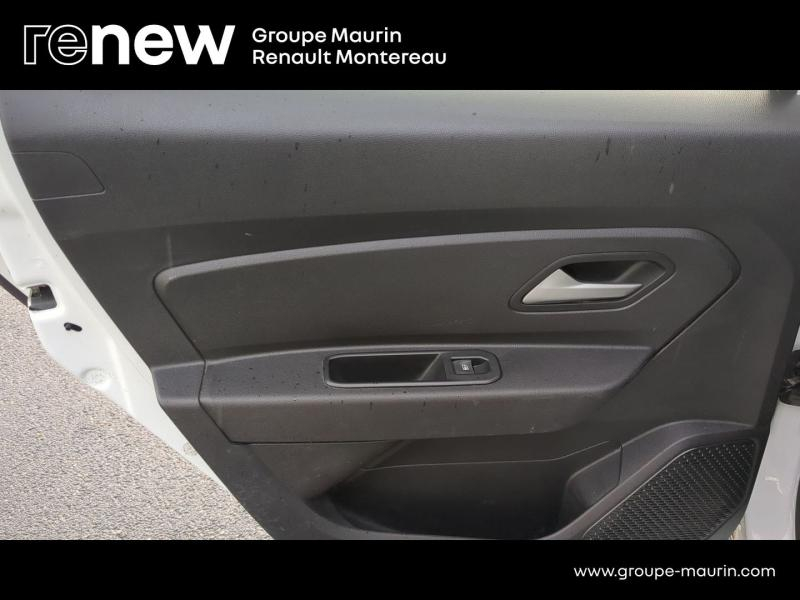 Photo 19 de l’annonce de DACIA Duster d’occasion à vendre à VARENNES SUR SEINE