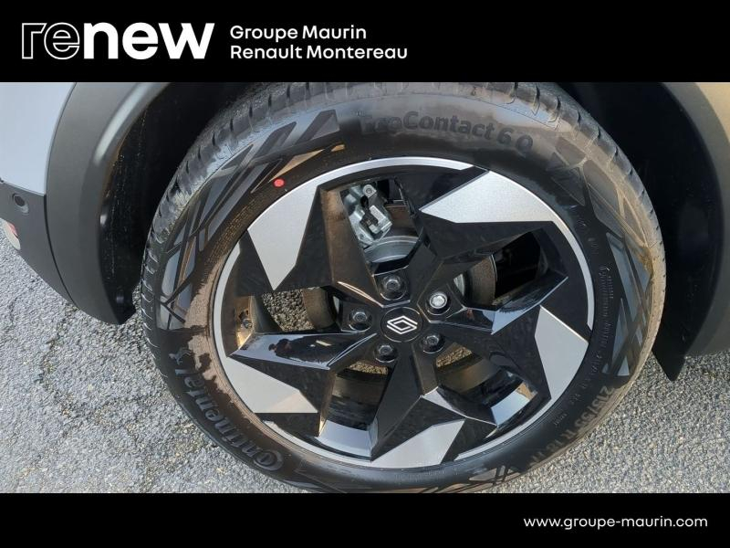 Photo 16 de l’annonce de RENAULT Captur d’occasion à vendre à VARENNES SUR SEINE