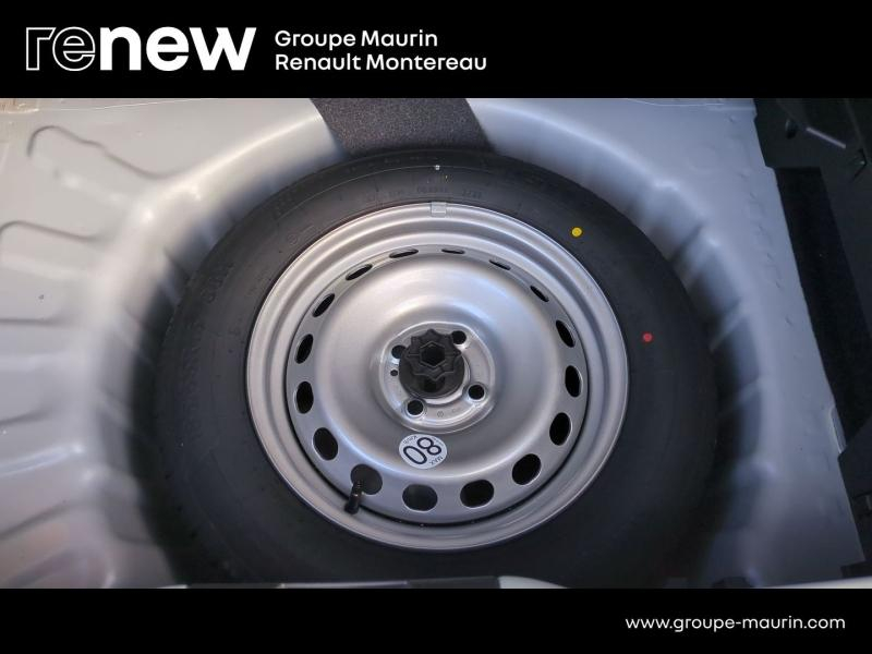 Photo 15 de l’annonce de DACIA Sandero d’occasion à vendre à VARENNES SUR SEINE