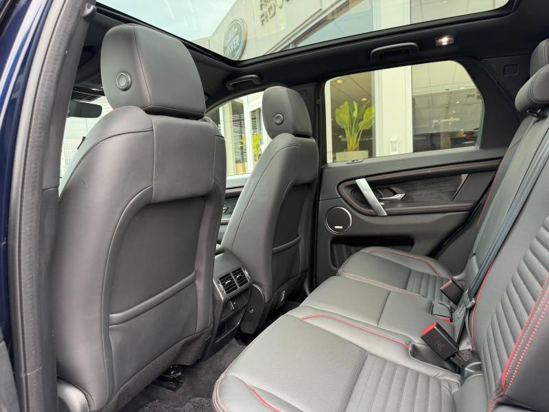 Photo 11 de l’annonce de LAND-ROVER Discovery Sport d’occasion à vendre à AIX-EN-PROVENCE